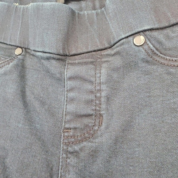 Liverpool Denim Leggings Womens Size 26 Pull On Stretch Blue Back Pockets - Picture 4 of 11